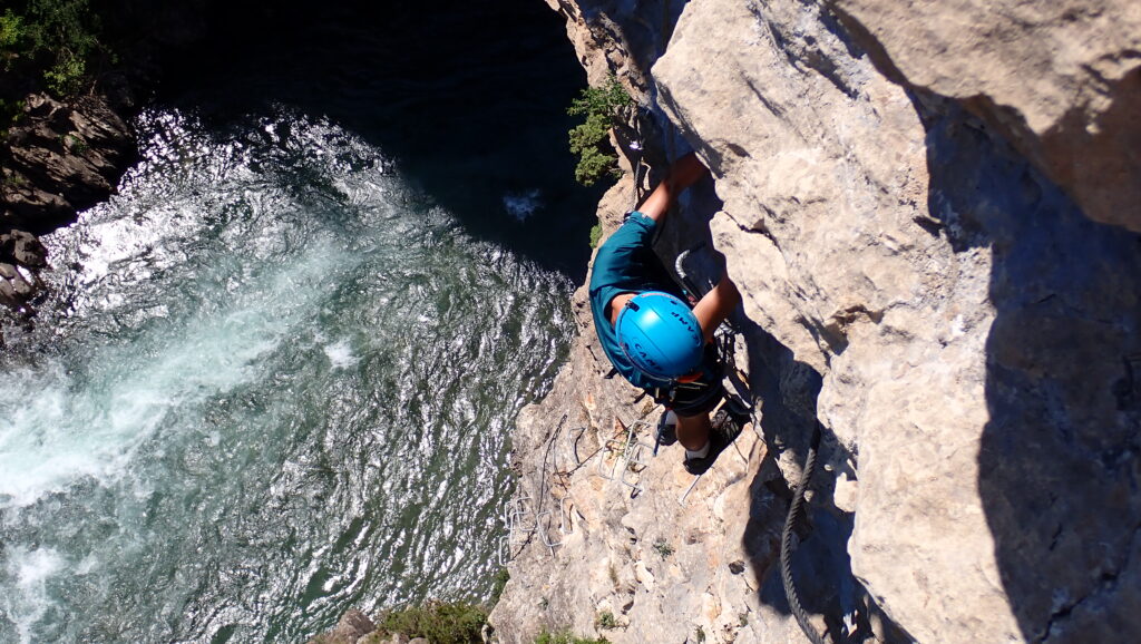 Vía Ferrata Refogons en Campo